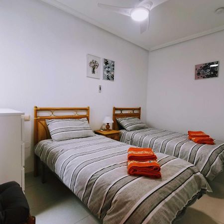 El Sombrero Apartment With Free Wifi Playa Del Cura Torrevieja Exterior foto