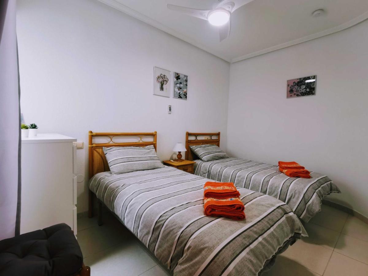 El Sombrero Apartment With Free Wifi Playa Del Cura Torrevieja Exterior foto